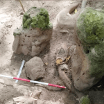 Anthropomorphic sculptures of two ancestor couples were found in Los Abuelos, Guatemala.